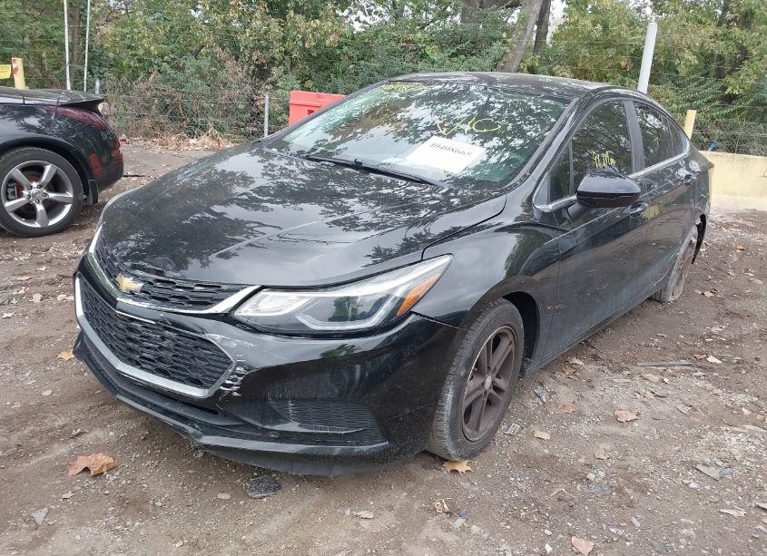 Photo 2 of 2016 Chevrolet Cruze LT AUTO (VIN 1G1BE5SM0G7237640)