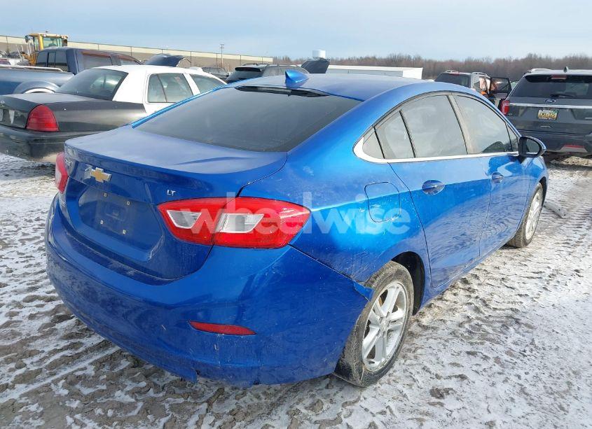 Photo 4 of 2016 Chevrolet Cruze LT AUTO (VIN 1G1BE5SM0G7238058)