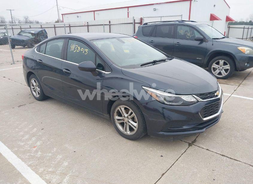 2016 Chevrolet Cruze LT AUTO (VIN 1G1BE5SM0G7239355) main photo