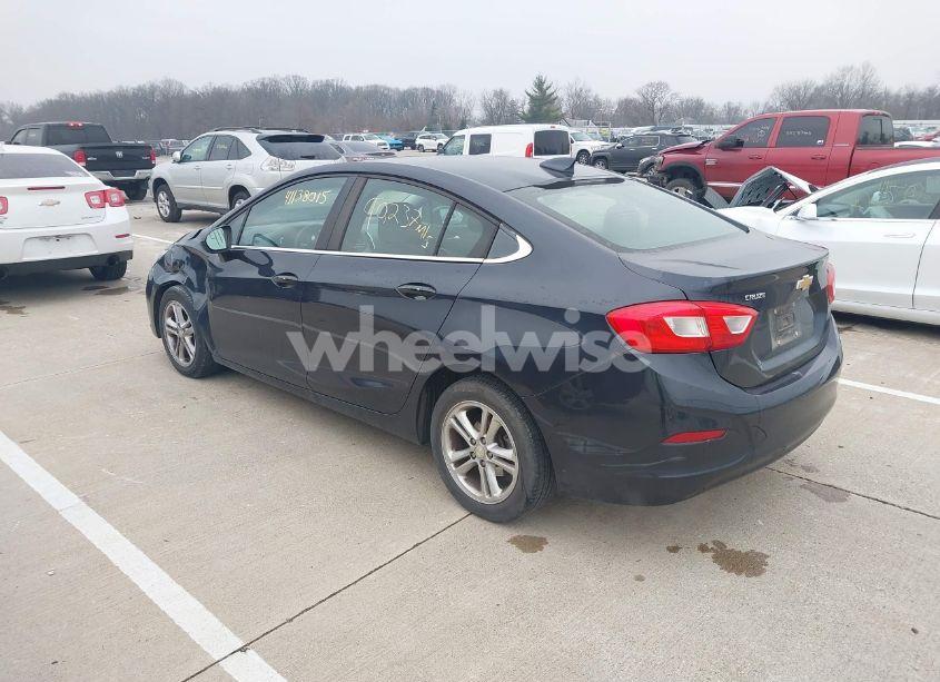 Photo 3 of 2016 Chevrolet Cruze LT AUTO (VIN 1G1BE5SM0G7239355)