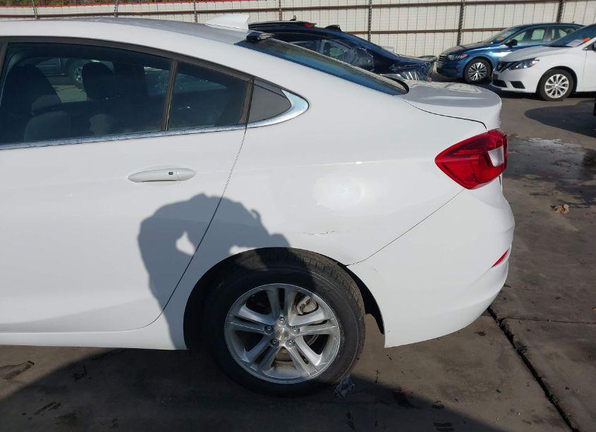Photo 20 of 2016 Chevrolet Cruze LT AUTO (VIN 1G1BE5SM0G7261050)