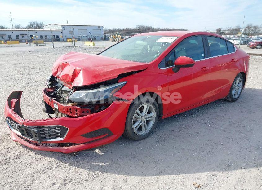 Photo 2 of 2016 Chevrolet Cruze LT AUTO (VIN 1G1BE5SM0G7272078)