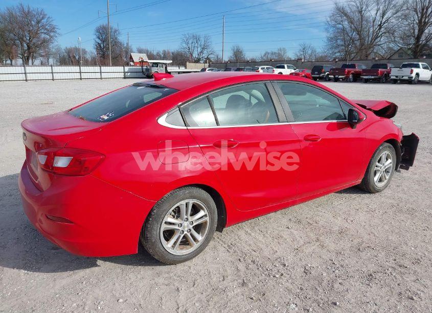 Photo 4 of 2016 Chevrolet Cruze LT AUTO (VIN 1G1BE5SM0G7272078)
