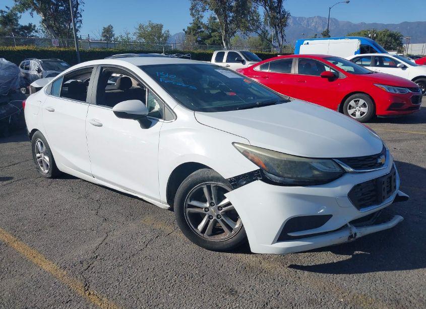 2016 Chevrolet Cruze LT AUTO (VIN 1G1BE5SM0G7298454) main photo