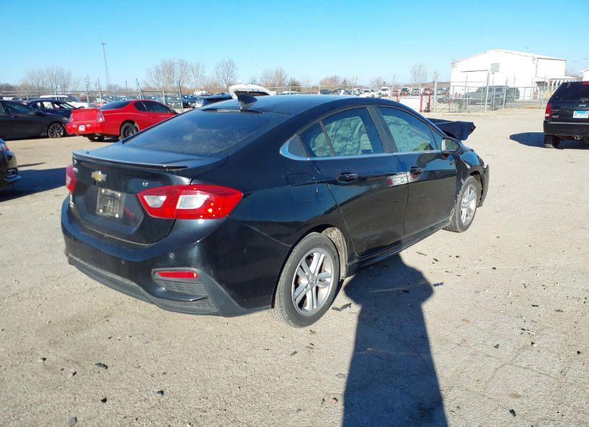 Photo 4 of 2016 Chevrolet Cruze LT AUTO (VIN 1G1BE5SM0G7326785)
