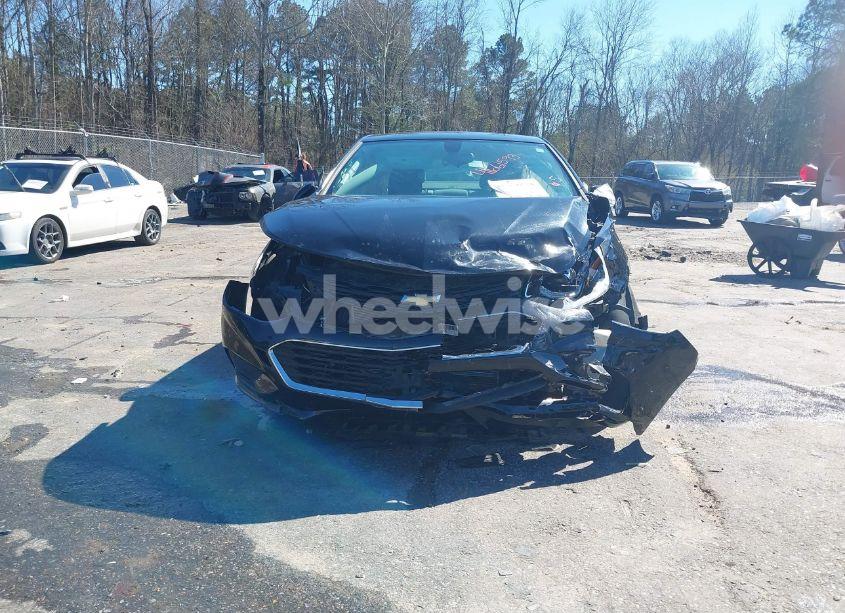 Photo 6 of 2017 Chevrolet Cruze LT AUTO (VIN 1G1BE5SM0H7104278)