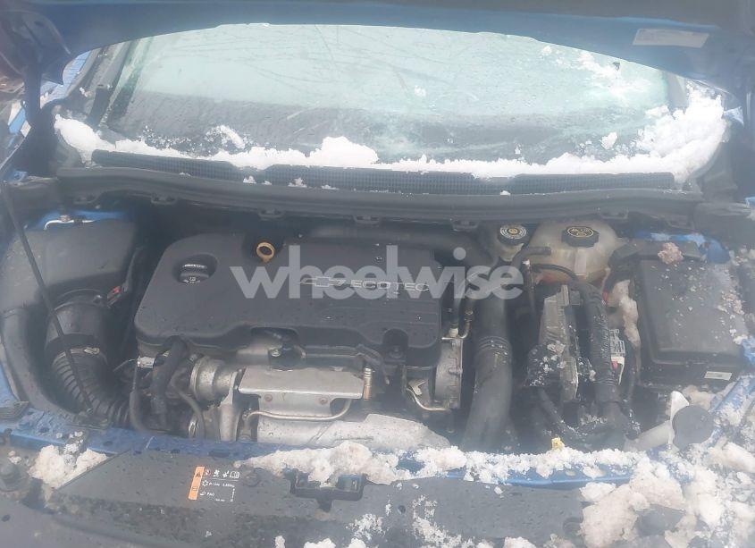 Photo 10 of 2017 Chevrolet Cruze LT AUTO (VIN 1G1BE5SM0H7113613)