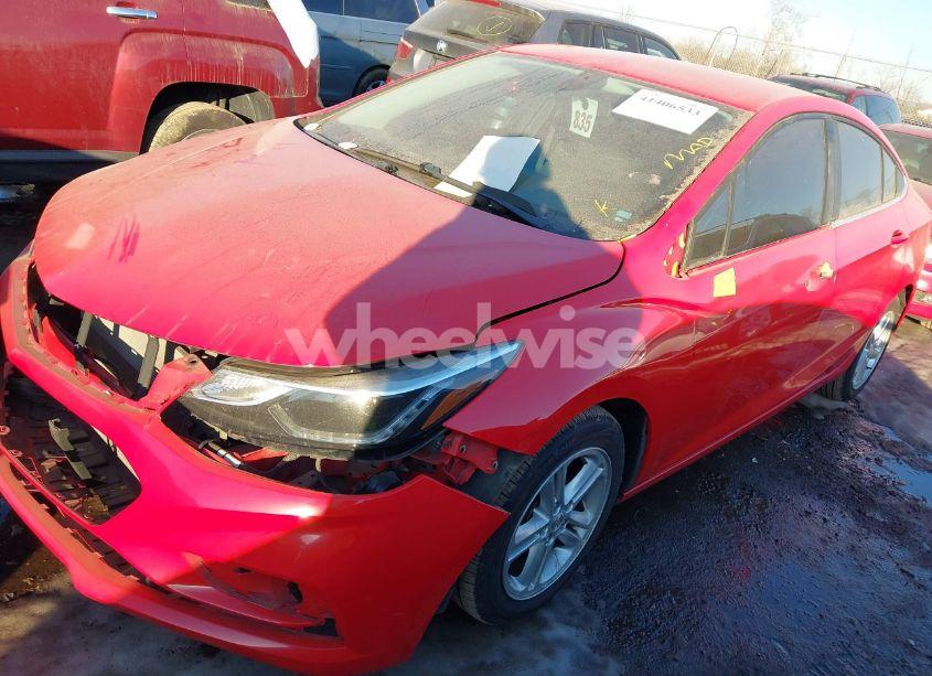 Photo 2 of 2017 Chevrolet Cruze LT AUTO (VIN 1G1BE5SM0H7119069)