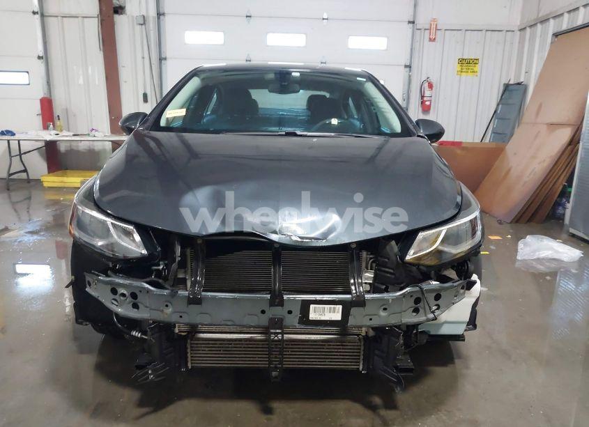 Photo 12 of 2017 Chevrolet Cruze LT AUTO (VIN 1G1BE5SM0H7126846)