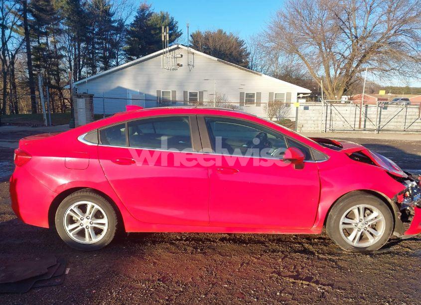 Photo 13 of 2017 Chevrolet Cruze LT AUTO (VIN 1G1BE5SM0H7141850)