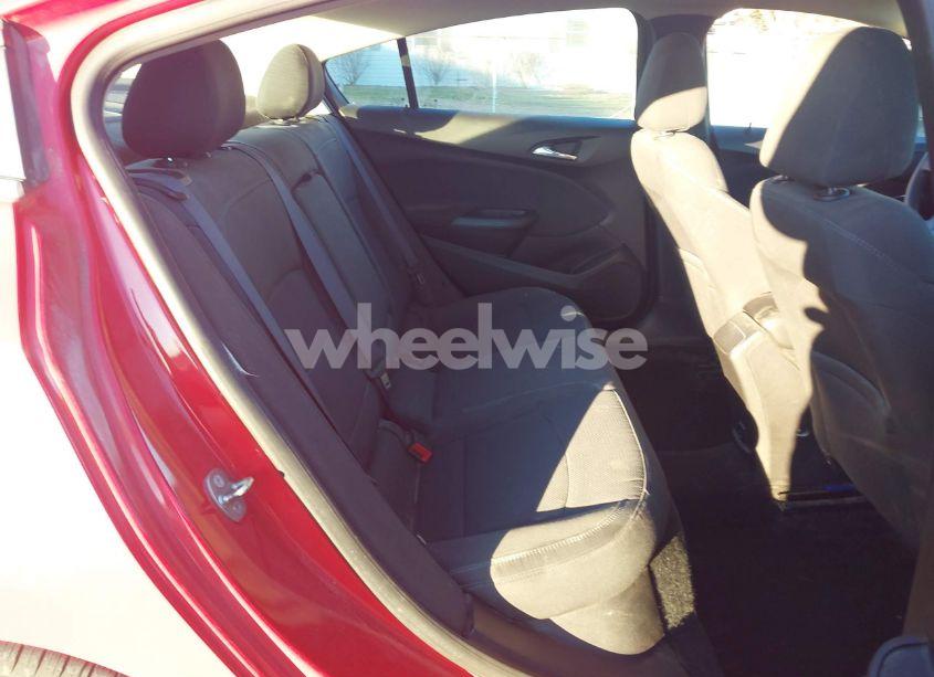 Photo 8 of 2017 Chevrolet Cruze LT AUTO (VIN 1G1BE5SM0H7141850)