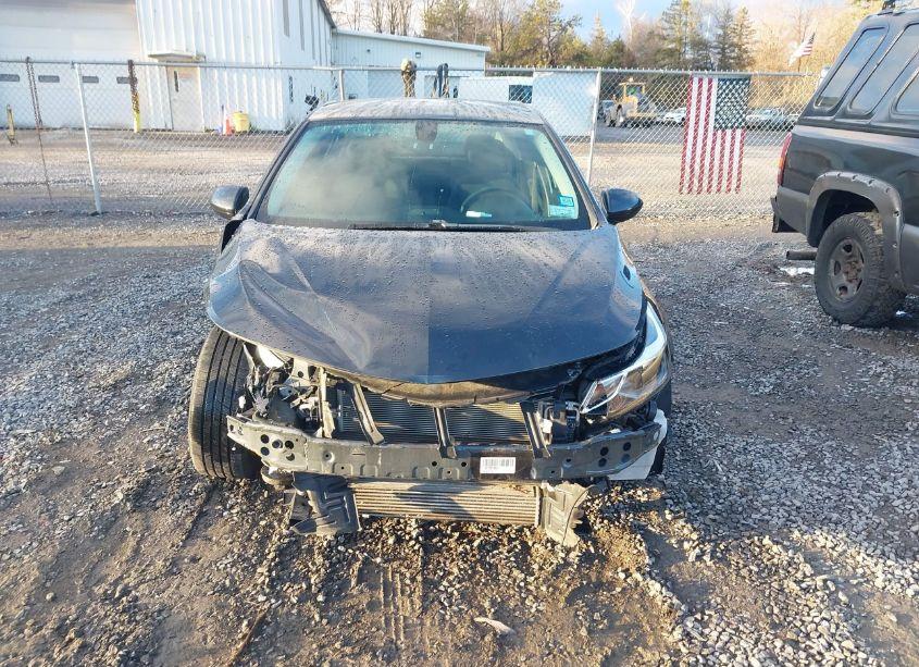 Photo 12 of 2017 Chevrolet Cruze LT AUTO (VIN 1G1BE5SM0H7147292)