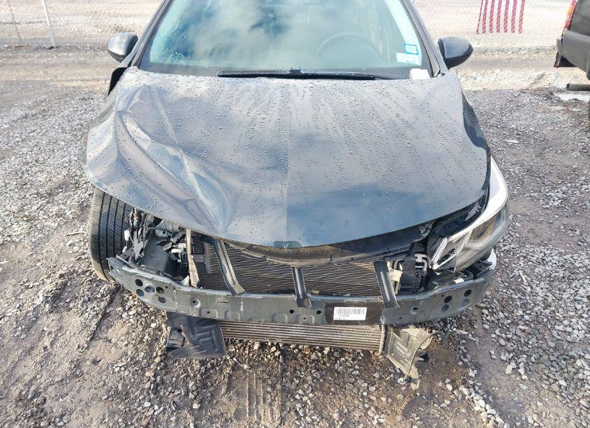 Photo 6 of 2017 Chevrolet Cruze LT AUTO (VIN 1G1BE5SM0H7147292)