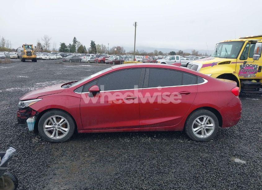 Photo 15 of 2017 Chevrolet Cruze LT AUTO (VIN 1G1BE5SM0H7172046)