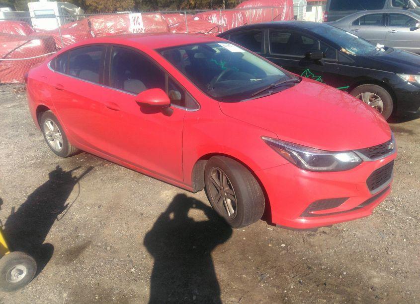 2017 Chevrolet Cruze LT AUTO (VIN 1G1BE5SM0H7179028) main photo