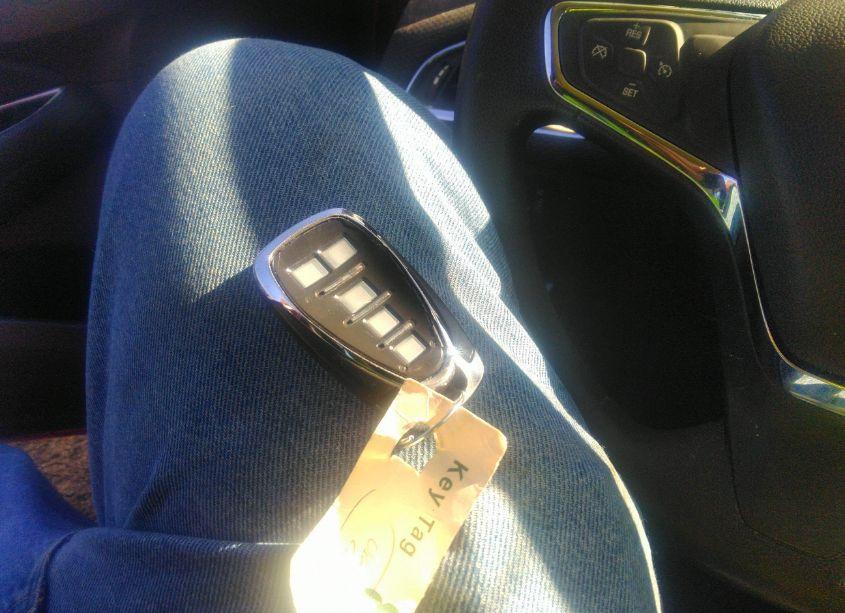 Photo 11 of 2017 Chevrolet Cruze LT AUTO (VIN 1G1BE5SM0H7179028)