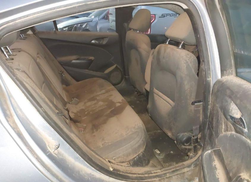 Photo 8 of 2017 Chevrolet Cruze LT AUTO (VIN 1G1BE5SM0H7189316)