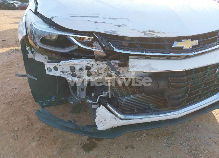 Photo 18 of 2017 Chevrolet Cruze LT AUTO (VIN 1G1BE5SM0H7235078)