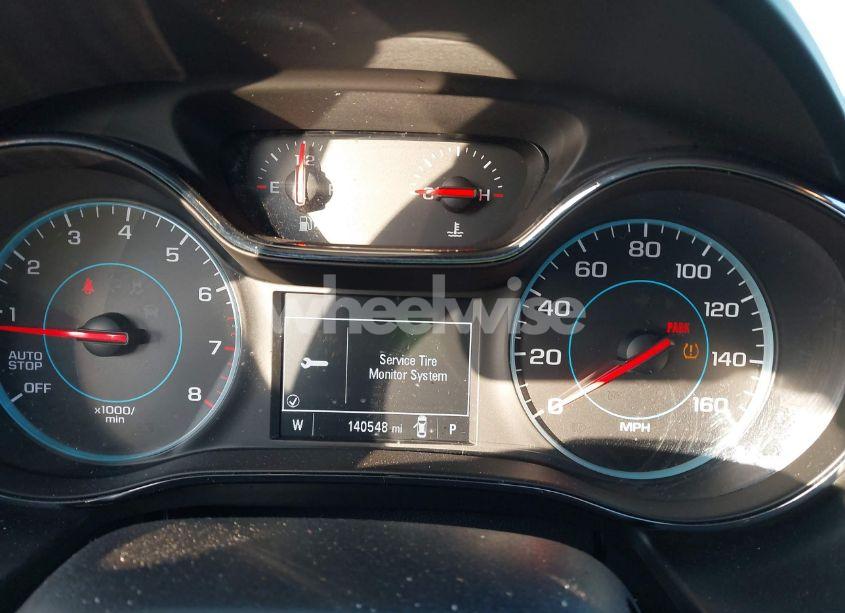 Photo 7 of 2017 Chevrolet Cruze LT AUTO (VIN 1G1BE5SM0H7235078)