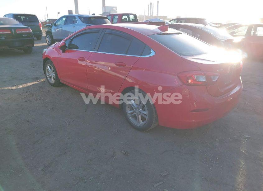 Photo 3 of 2017 Chevrolet Cruze LT AUTO (VIN 1G1BE5SM0H7247912)