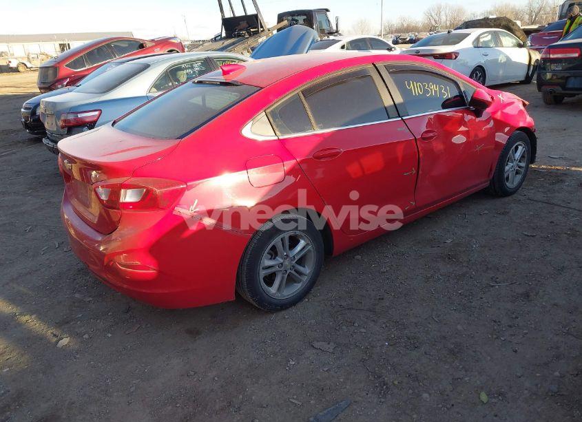 Photo 4 of 2017 Chevrolet Cruze LT AUTO (VIN 1G1BE5SM0H7247912)