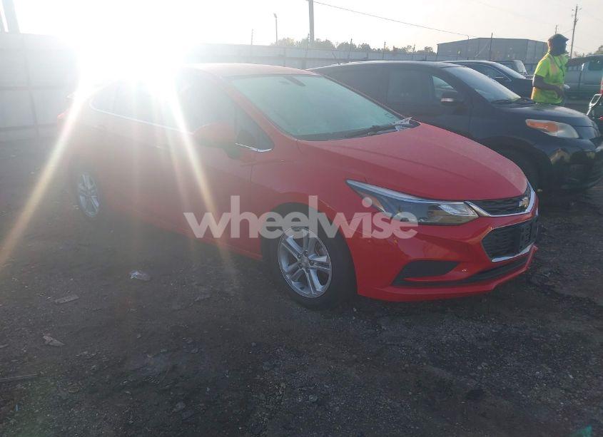 2017 Chevrolet Cruze LT AUTO (VIN 1G1BE5SM0H7259672) main photo