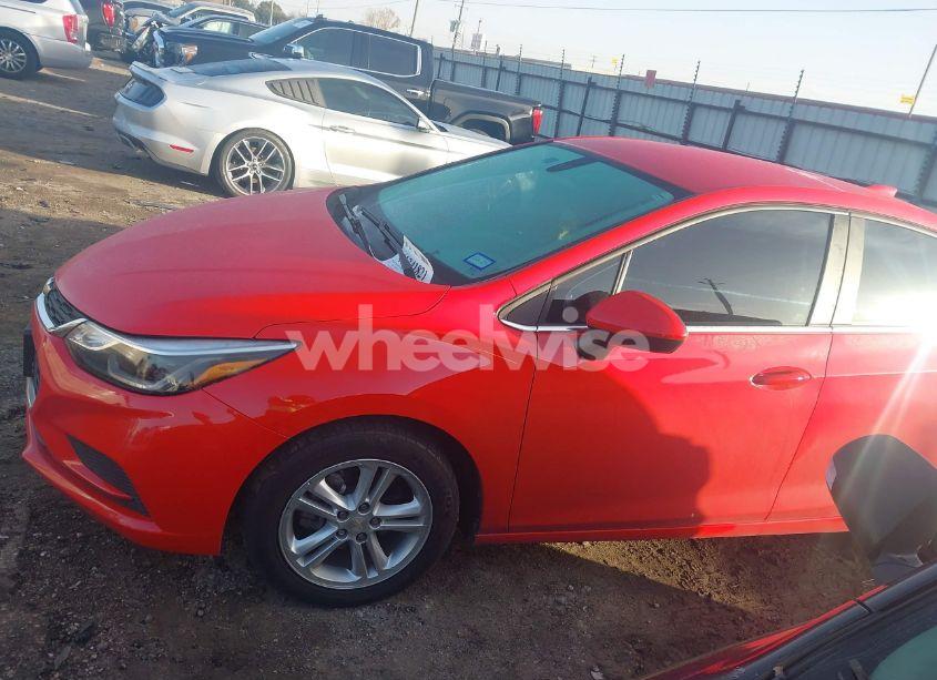 Photo 14 of 2017 Chevrolet Cruze LT AUTO (VIN 1G1BE5SM0H7259672)