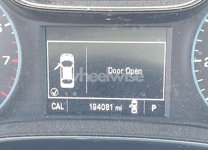 Photo 15 of 2017 Chevrolet Cruze LT AUTO (VIN 1G1BE5SM0H7259686)