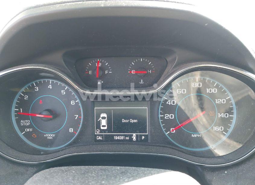 Photo 7 of 2017 Chevrolet Cruze LT AUTO (VIN 1G1BE5SM0H7259686)