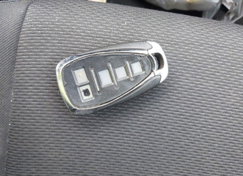 Photo 11 of 2017 Chevrolet Cruze LT AUTO (VIN 1G1BE5SM0H7275998)