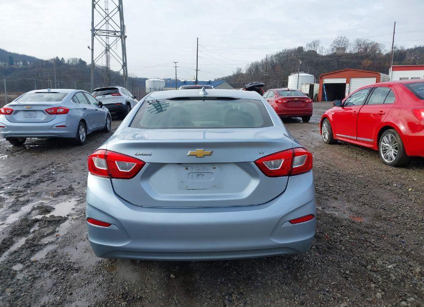 Photo 16 of 2017 Chevrolet Cruze LT AUTO (VIN 1G1BE5SM0H7275998)