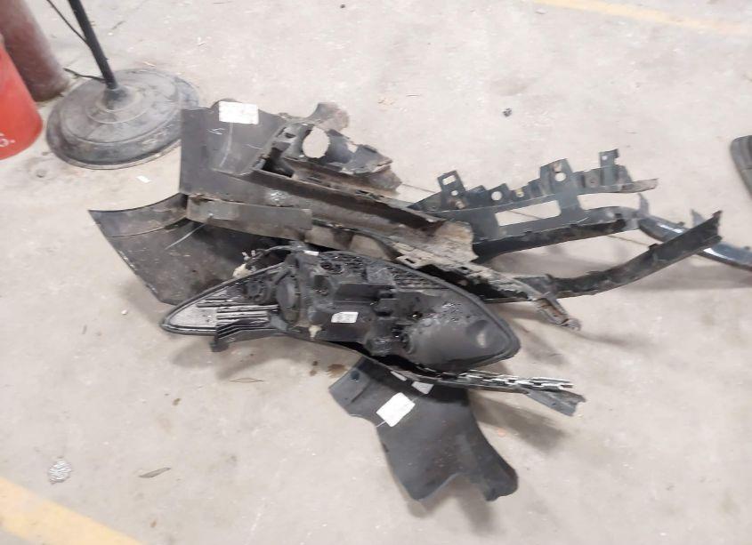 Photo 12 of 2017 Chevrolet Cruze LT AUTO (VIN 1G1BE5SM0H7280540)