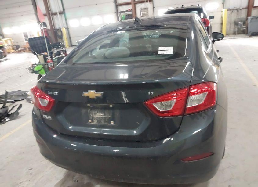 Photo 17 of 2017 Chevrolet Cruze LT AUTO (VIN 1G1BE5SM0H7280540)