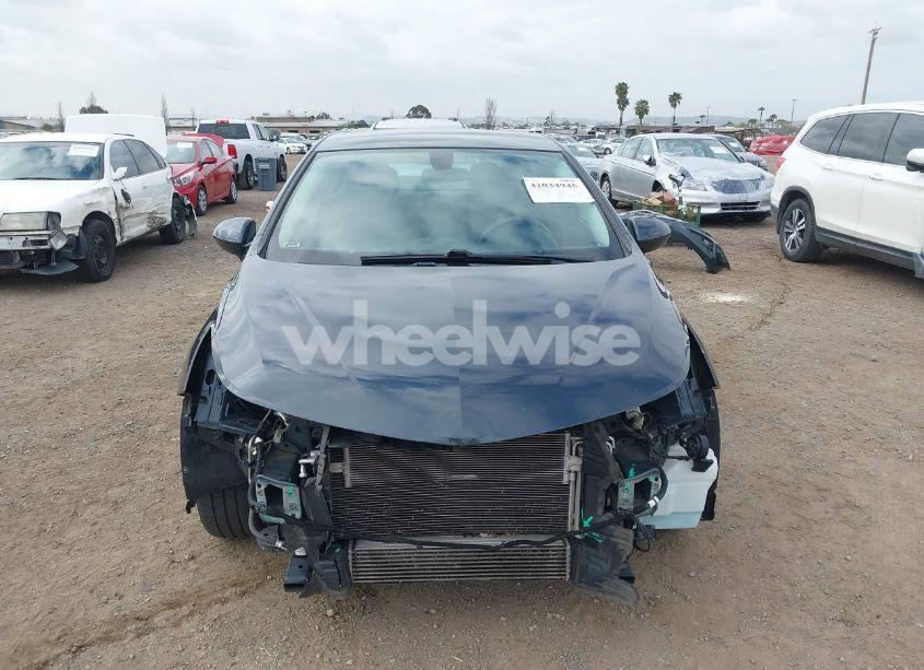 Photo 13 of 2018 Chevrolet Cruze LT AUTO (VIN 1G1BE5SM0J7107879)