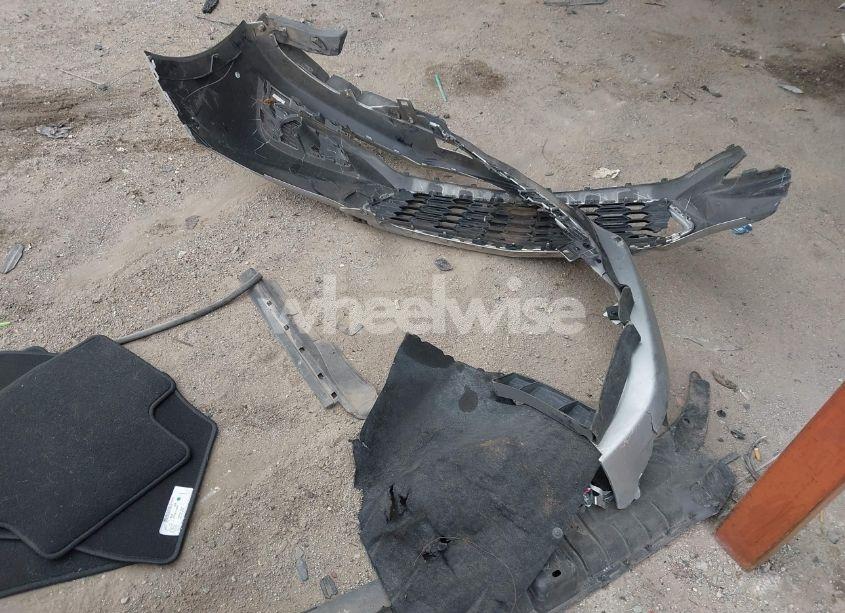 Photo 12 of 2018 Chevrolet Cruze LT AUTO (VIN 1G1BE5SM0J7108370)