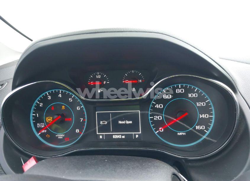 Photo 7 of 2018 Chevrolet Cruze LT AUTO (VIN 1G1BE5SM0J7140171)