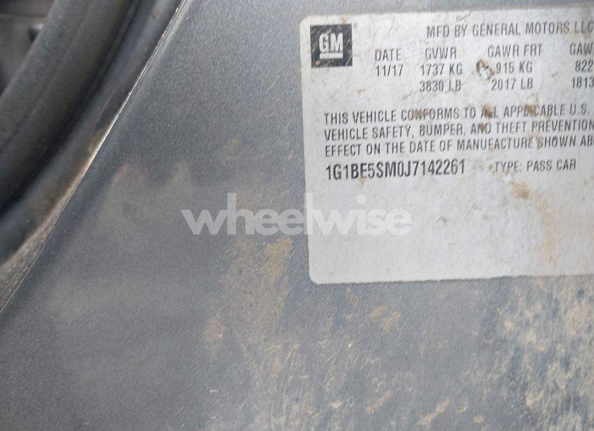 Photo 9 of 2018 Chevrolet Cruze LT AUTO (VIN 1G1BE5SM0J7142261)