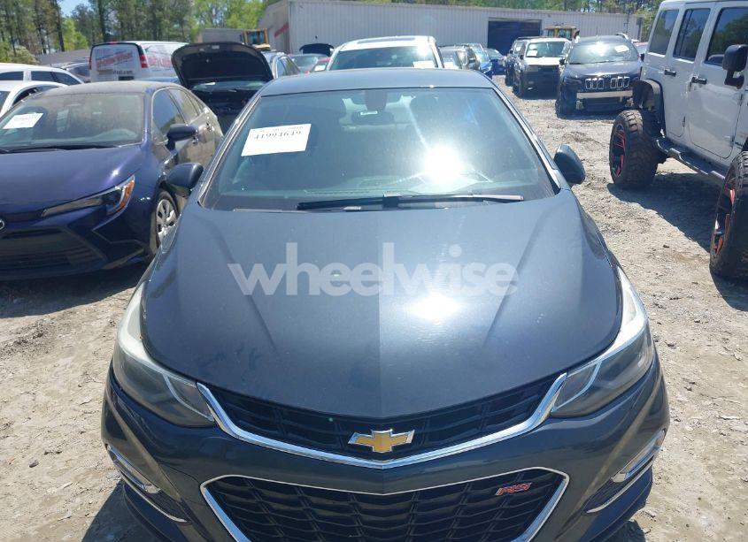 Photo 12 of 2018 Chevrolet Cruze LT AUTO (VIN 1G1BE5SM0J7143782)