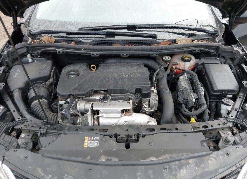 Photo 10 of 2018 Chevrolet Cruze LT AUTO (VIN 1G1BE5SM0J7170836)