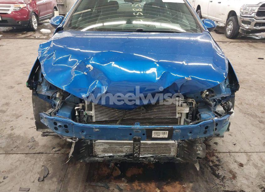 Photo 6 of 2018 Chevrolet Cruze LT AUTO (VIN 1G1BE5SM0J7188365)