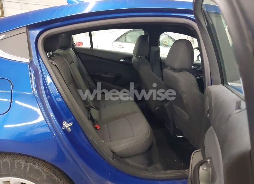 Photo 8 of 2018 Chevrolet Cruze LT AUTO (VIN 1G1BE5SM0J7188365)