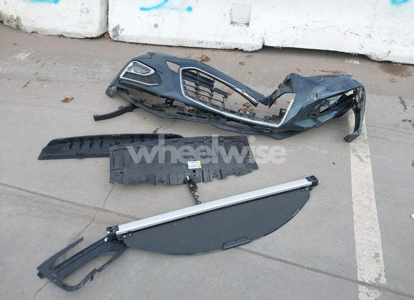 Photo 12 of 2018 Chevrolet Cruze LT AUTO (VIN 1G1BE5SM0J7209490)