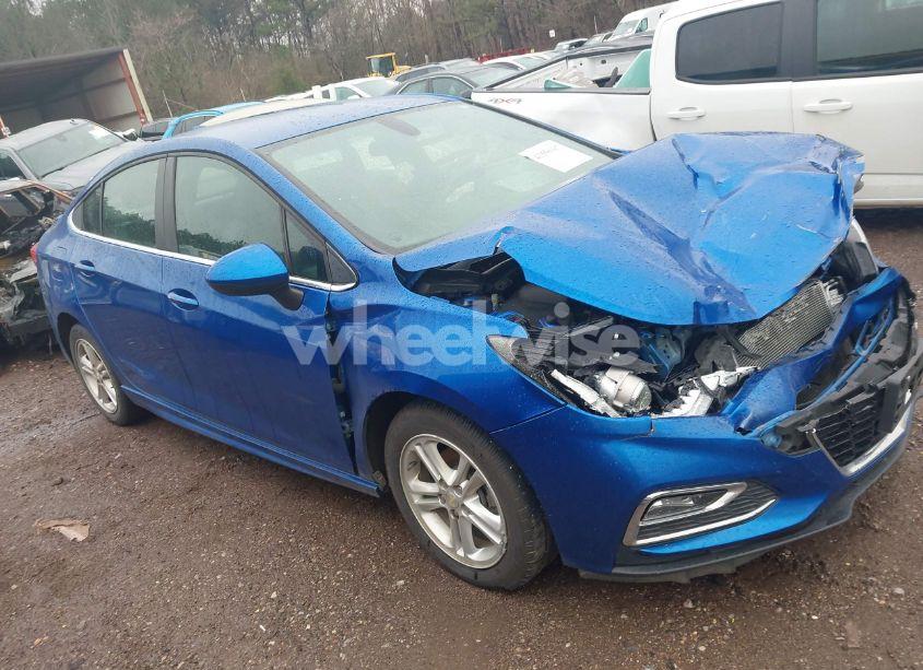 2018 Chevrolet Cruze LT AUTO (VIN 1G1BE5SM0J7236950) main photo