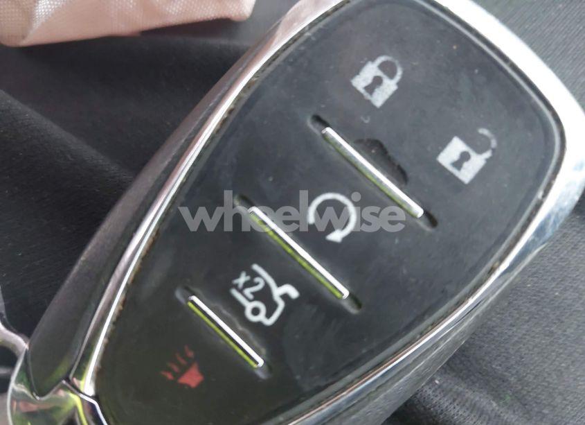 Photo 11 of 2018 Chevrolet Cruze LT AUTO (VIN 1G1BE5SM0J7236950)