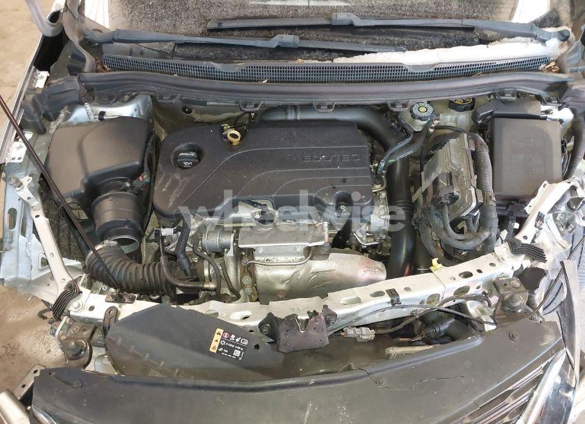 Photo 10 of 2018 Chevrolet Cruze LT AUTO (VIN 1G1BE5SM0J7238200)