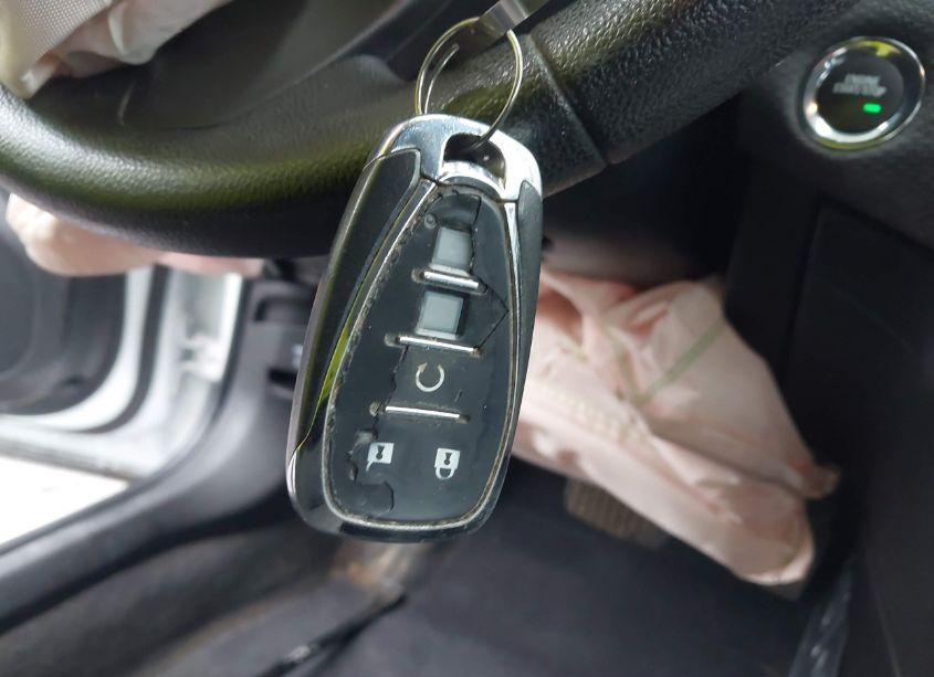 Photo 11 of 2019 Chevrolet Cruze LT (VIN 1G1BE5SM0K7130998)