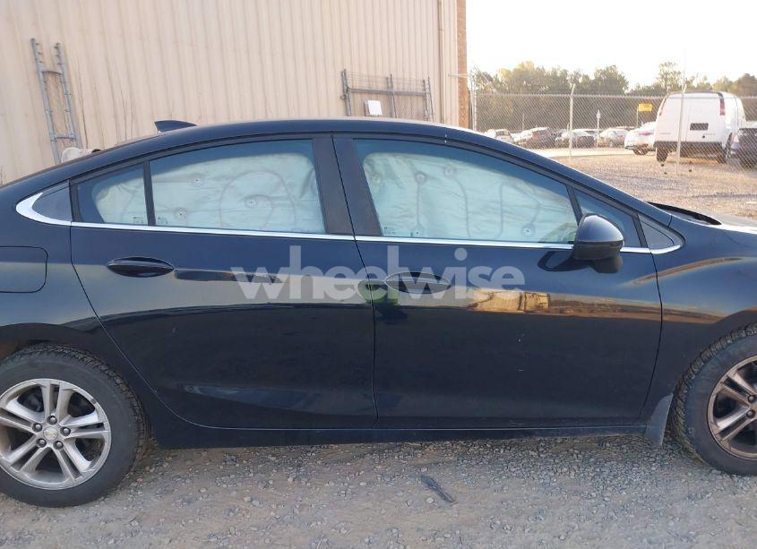 Photo 13 of 2016 Chevrolet Cruze LT AUTO (VIN 1G1BE5SM1G7234729)