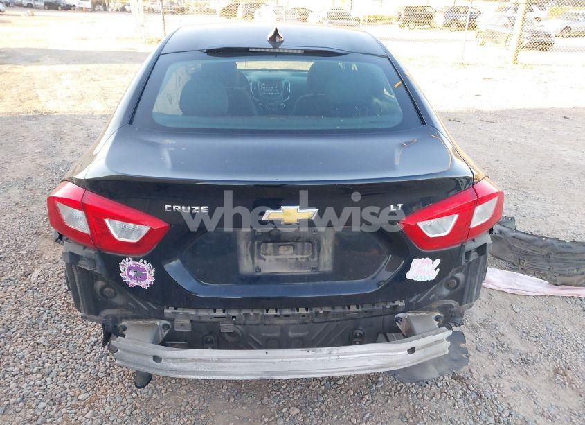 Photo 16 of 2016 Chevrolet Cruze LT AUTO (VIN 1G1BE5SM1G7234729)