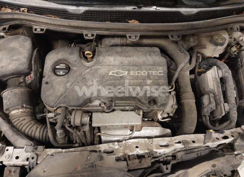 Photo 10 of 2016 Chevrolet Cruze LT AUTO (VIN 1G1BE5SM1G7237579)