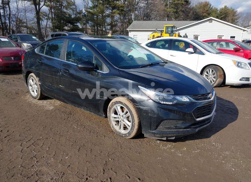 2016 Chevrolet Cruze LT AUTO (VIN 1G1BE5SM1G7254818) main photo